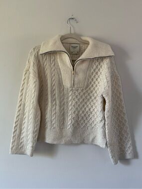 Abercrombie & Fitch Cable Knit Sweater Cream Ivory Size Small Old Money Coastal